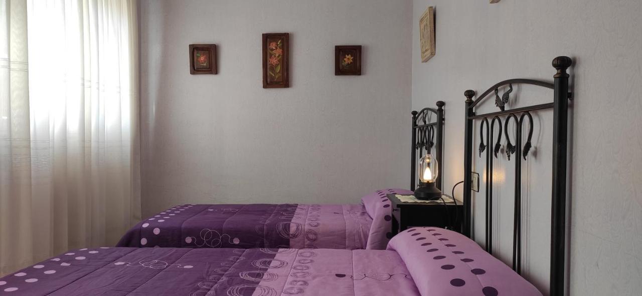 Lumbrales Casa Rural Julia מראה חיצוני תמונה